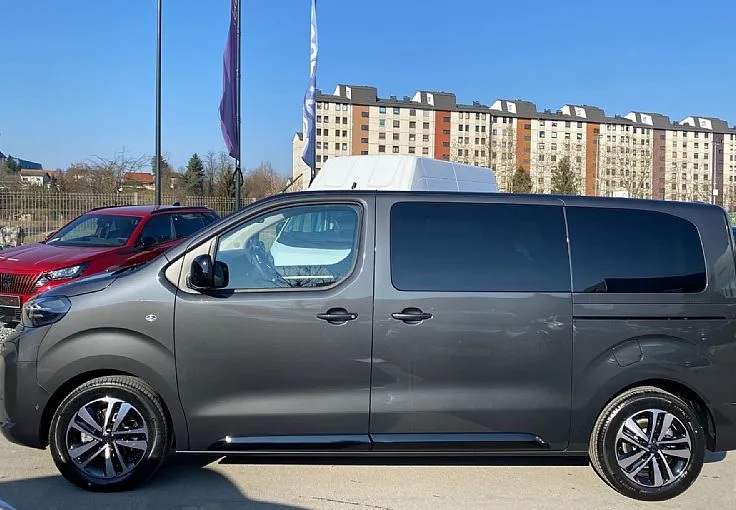 Zunanja slika - Peugeot Traveller - L2 2.2 BlueHDi 180 S S Business Vip Avt.-ACC - 3