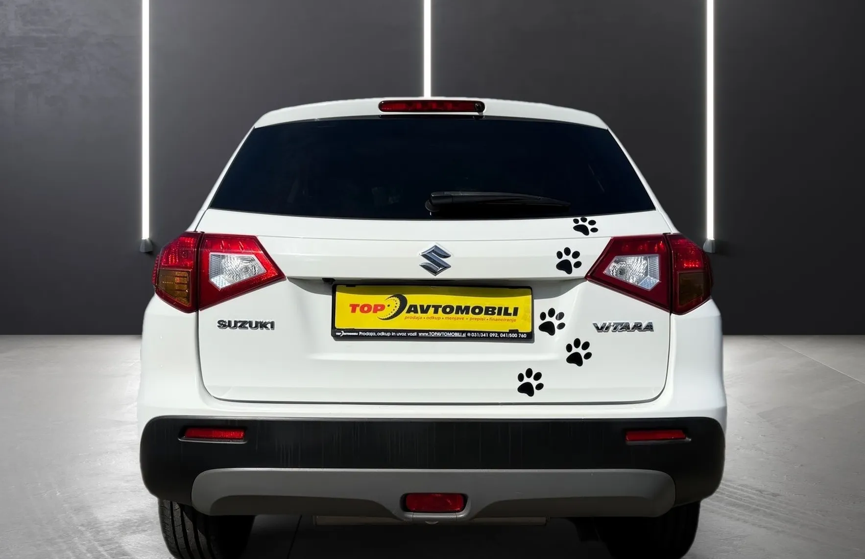 Zunanja slika - Suzuki Vitara - 1.6 TD NAVI PDC TEMPOMAT KAMERA BREZ POLOGA TOP - 5