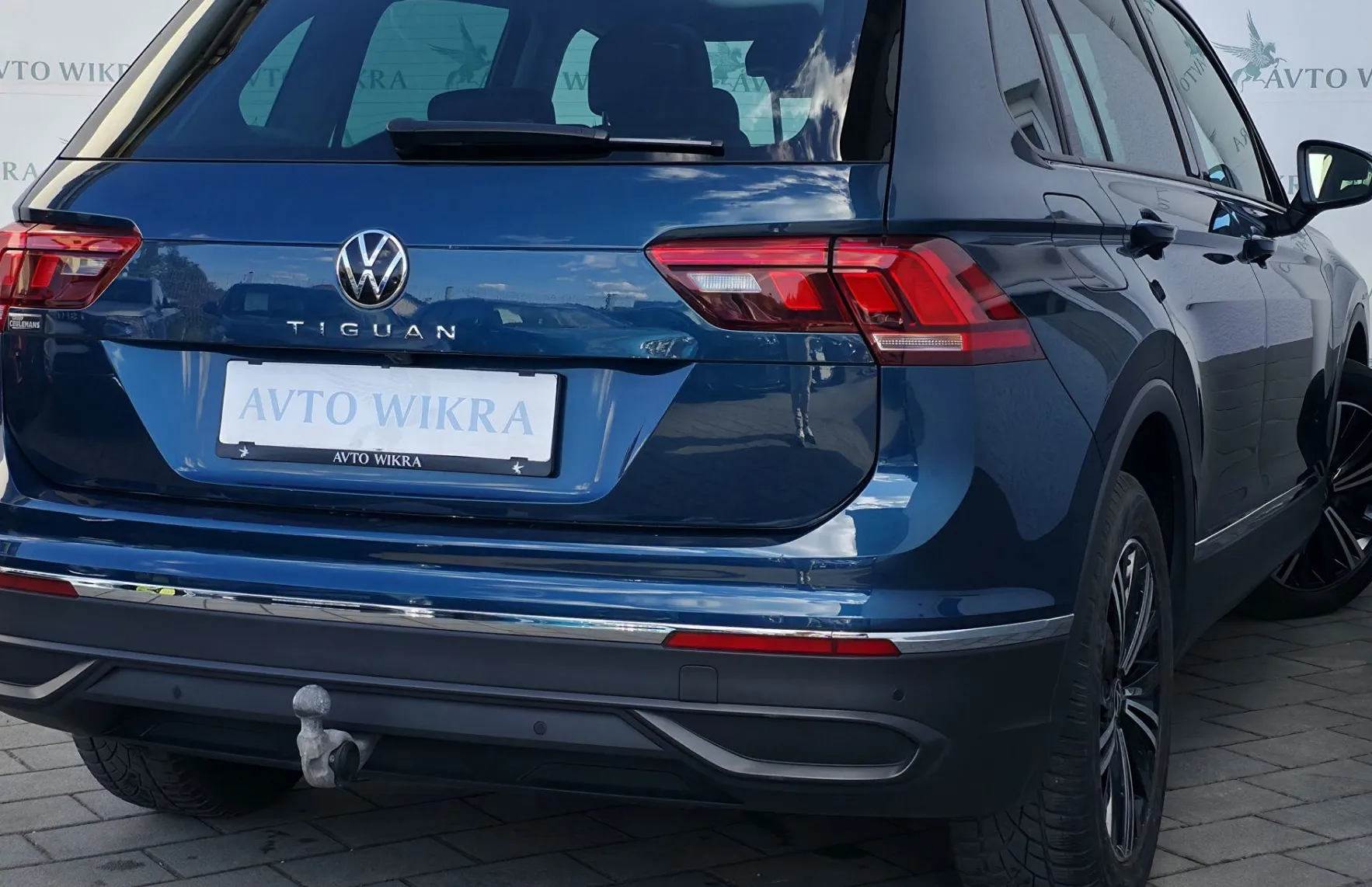 Zunanja slika - Volkswagen Tiguan - 2.0TDI Life LED•ACC•HEAD•PANOR•KAMERA•KLJUKA•18C• - 4