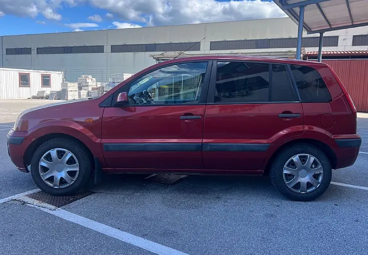 Zunanja slika - Ford Fusion - Plus 1.6 16V + Kljuka - 2