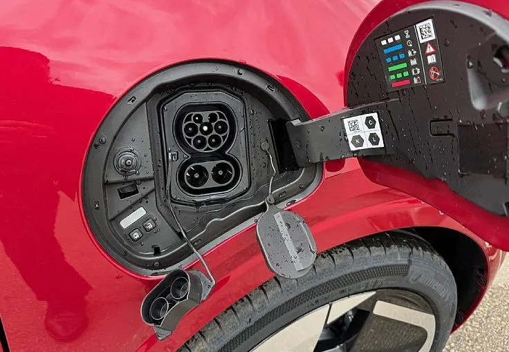 Zunanja slika - Renault Twingo - E-Tech Techno+Paket Varnost parkiranje polnjenje - 7