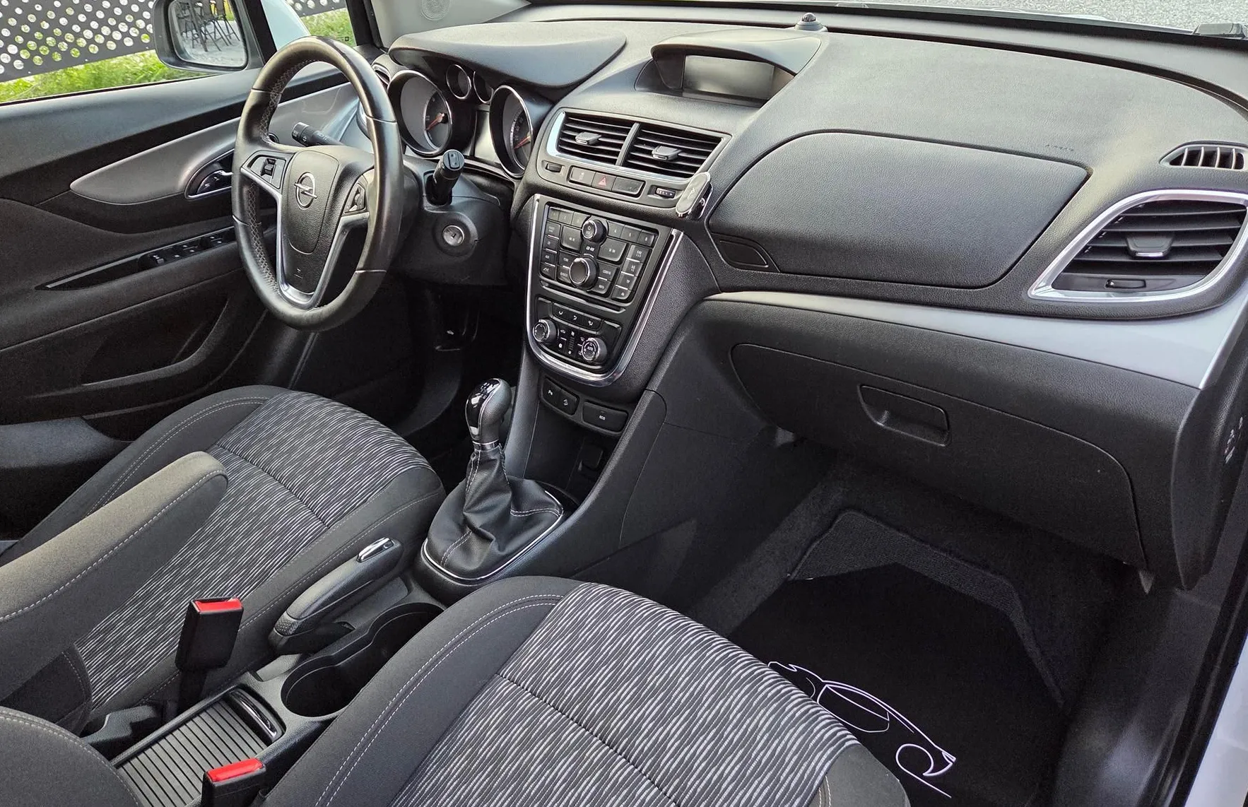 Zunanja slika - Opel Mokka - 1.7DTI-4X4-SLO-AVT.KLIMA-LED-PDC-ALU-SERVISIRANA.. - 9