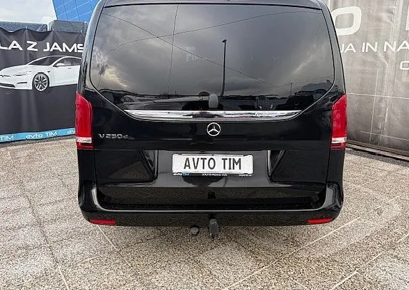 Zunanja slika - Mercedes-Benz V-Razred - V 250 d AVANTGARDE dolgi LED NAVI 360 Ambientna - 6