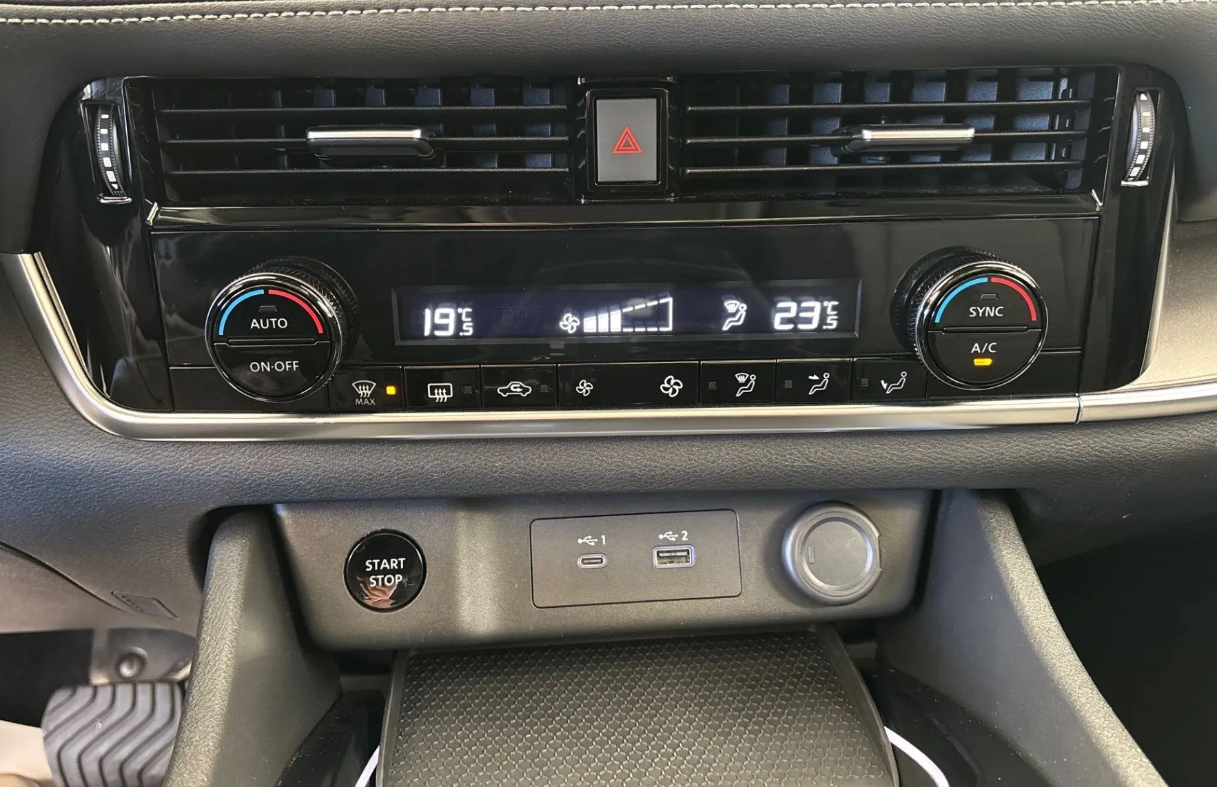 Zunanja slika - Nissan X-Trail - 1.5 HEV E-POWER 204 N-CONNECTA - 19