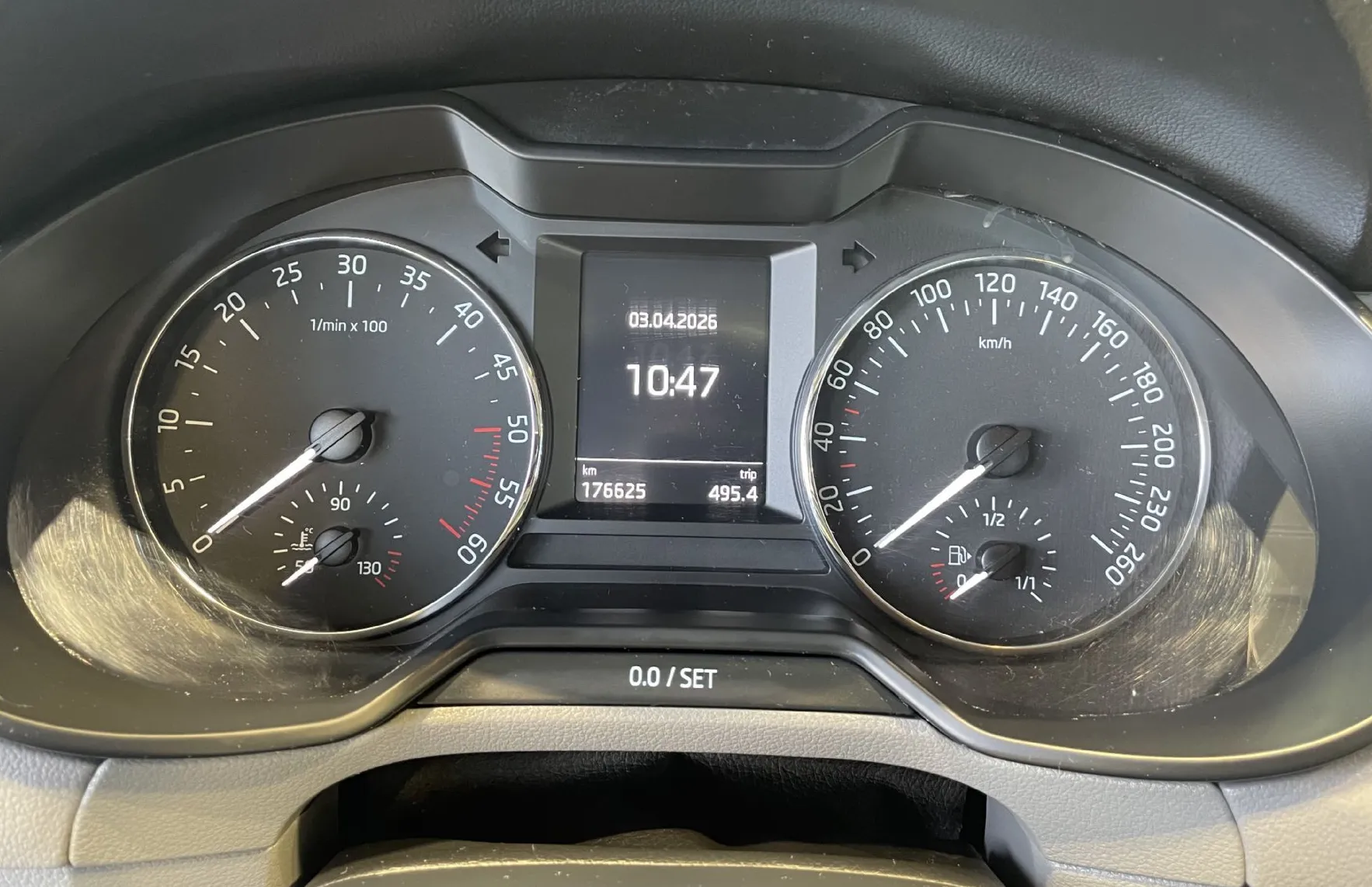 Zunanja slika - Škoda Octavia - VELIK SERVIS-NAVIGACIJA-TEMPOMAT-PDC-ALU-AVT.KLIMA - 14