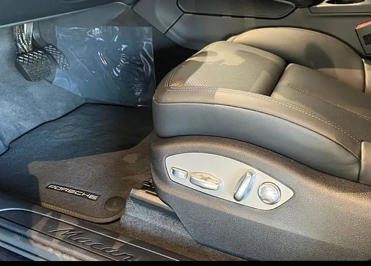 Zunanja slika - Porsche Macan - 2.0 PASM+Sport Chrono+Panorama+Porsche Approved - 11