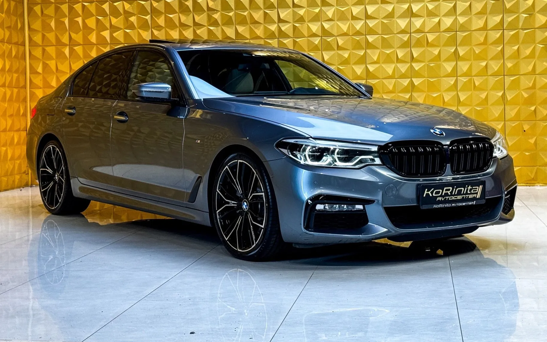 Zunanja slika - BMW serija 5: - 520d AUT. M Sport-LED-PANO-VIRTUAL-KAMERA... - 3