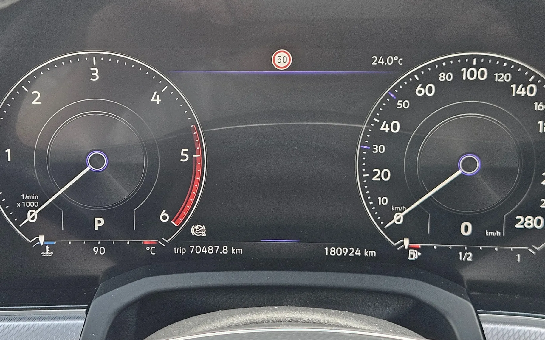 Zunanja slika - Volkswagen Touareg - 4motion V6 TDI BMT R-Line - 12