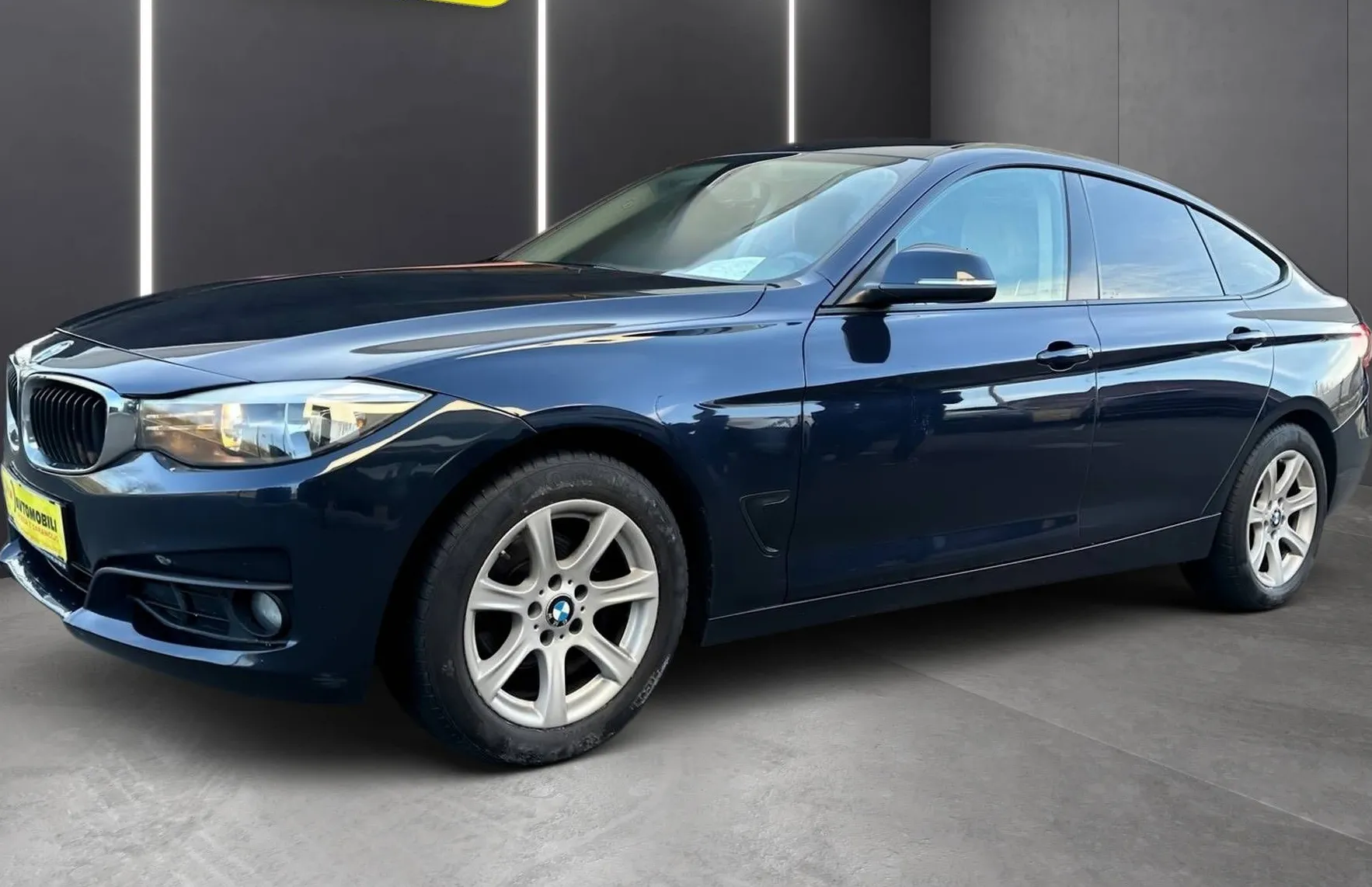 Zunanja slika - BMW Serija 3 - Gran Turismo: 318d NAVI TEMP MOŽNOST FINANCIRANJA BREZ P - 3