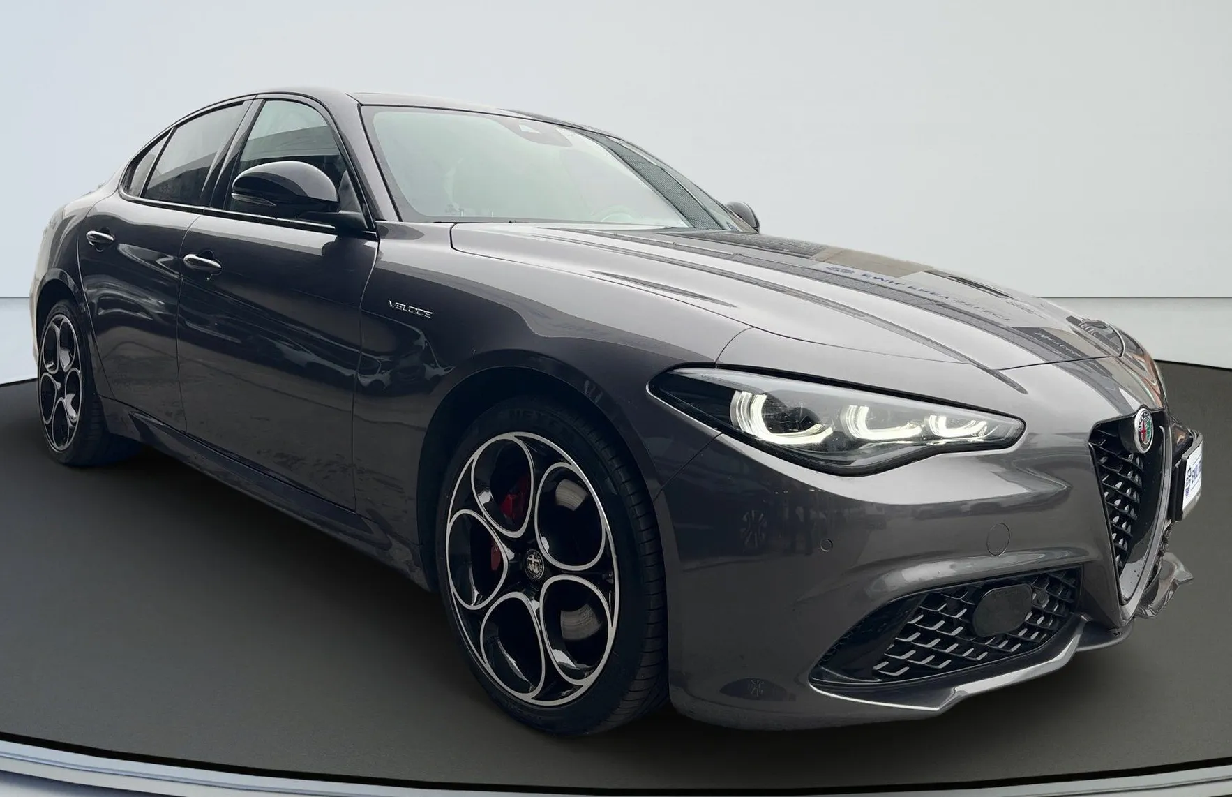 Zunanja slika - Alfa Romeo Giulia - AWD 2.0 Turbo 280 Veloce Avt. - 2