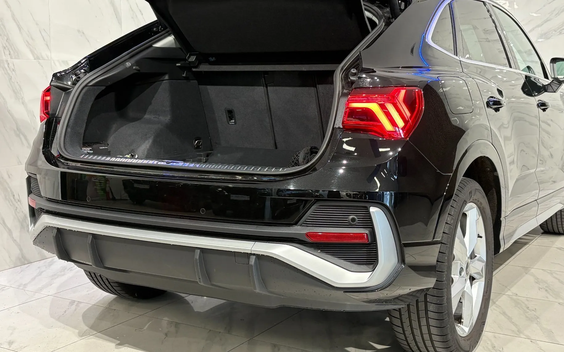 Notranja slika - Audi Q3 Sportback - 35TFSI |S-Line|ACC|Kamera|Memory|Virtual|Gretje| - 7