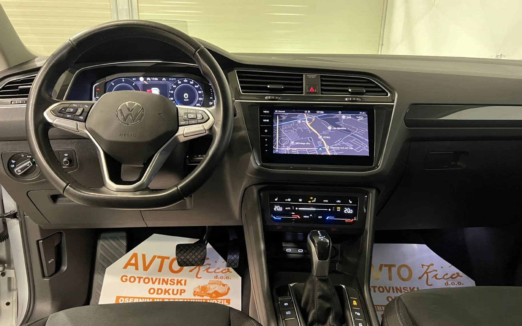 Notranja slika - VW Tiguan - 2.0 TDI-4X4-AUT-IQ-VIRTUAL-ACC-HEAD UP-LED-KAMERA. - 11