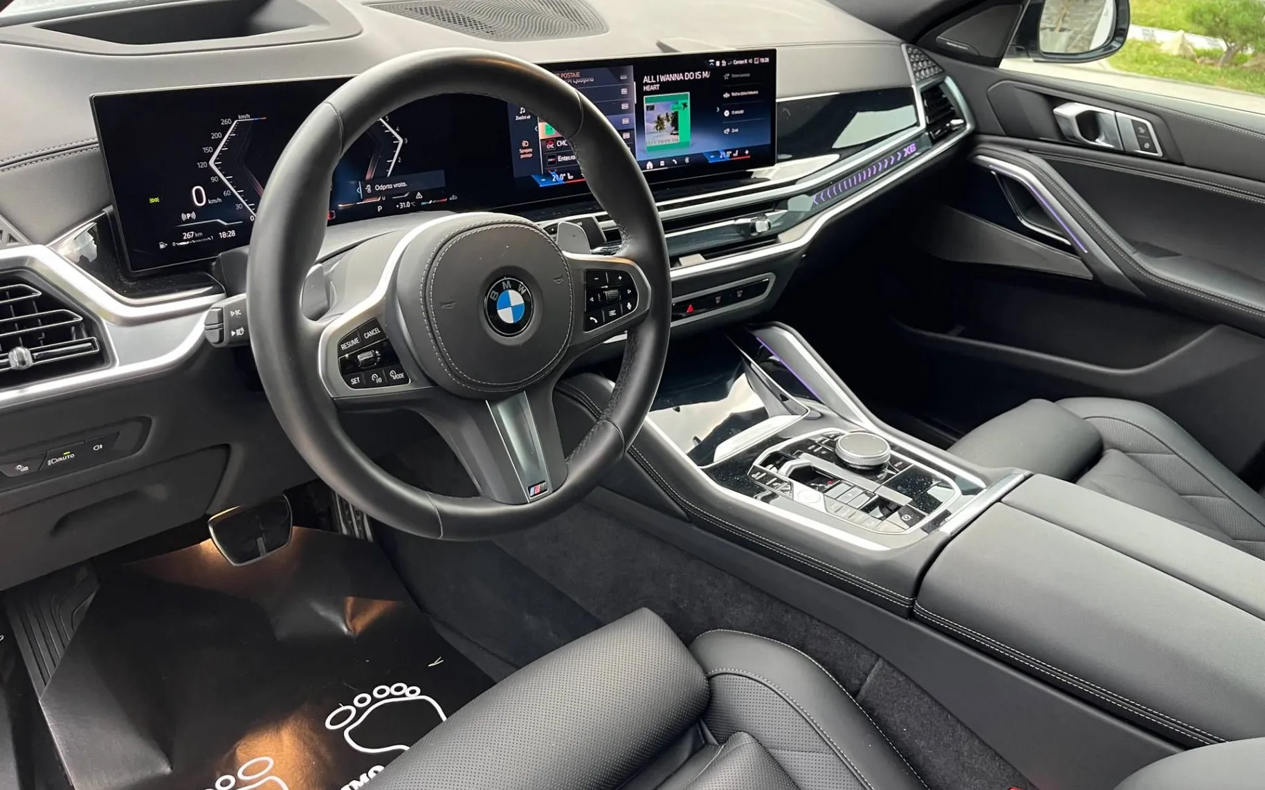 Notranja slika - BMW serija X6: - xDrive30d Avt.M PRO-ICONIC-SOFT CL-LASER-PANO... - 10