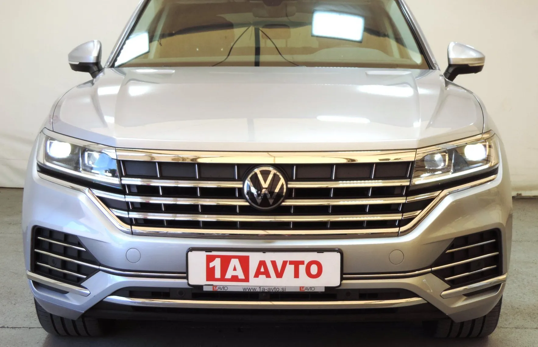 Zunanja slika - VW Touareg - 4motion V6 TDI BMT  Tiptronic ACC-360KAMERE-ZRAČNO - 2