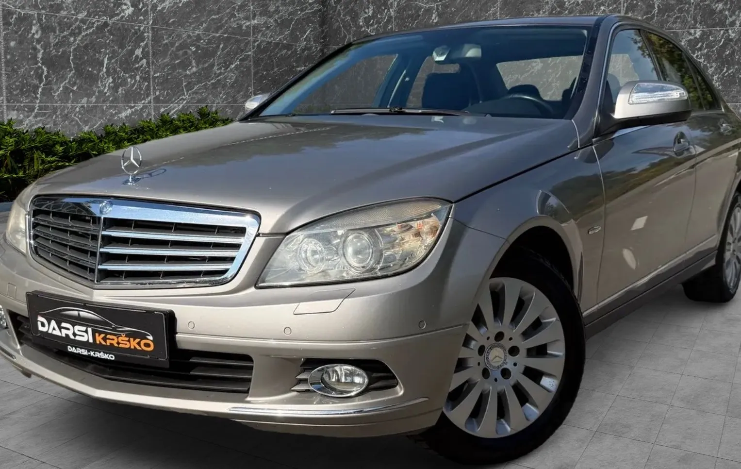 Zunanja slika - Mercedes-Benz C-Razred - 220CDI Elegance AVT. SLO 1.LASTNIK XENON PDC ALU - 7