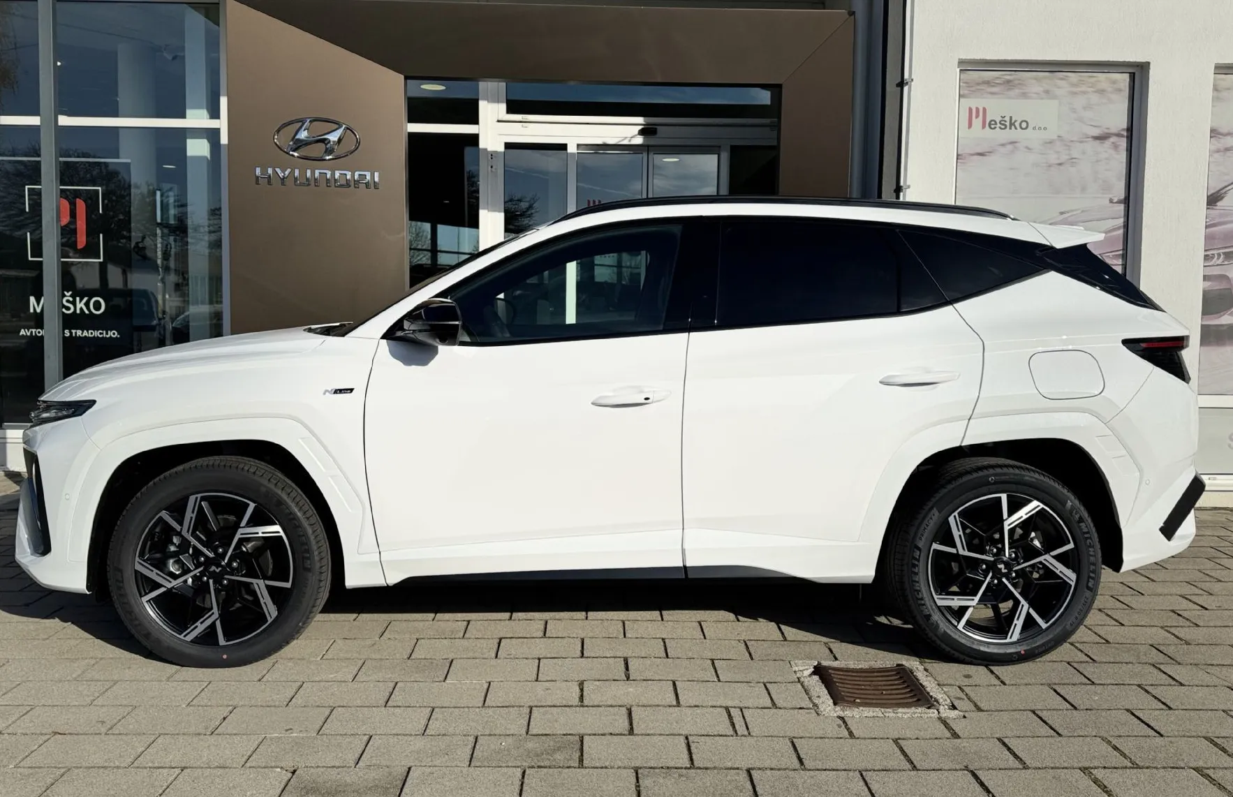 Zunanja slika - Hyundai Tucson - 1.6 T-GDI PHEV impression N-LINE ...... - 3