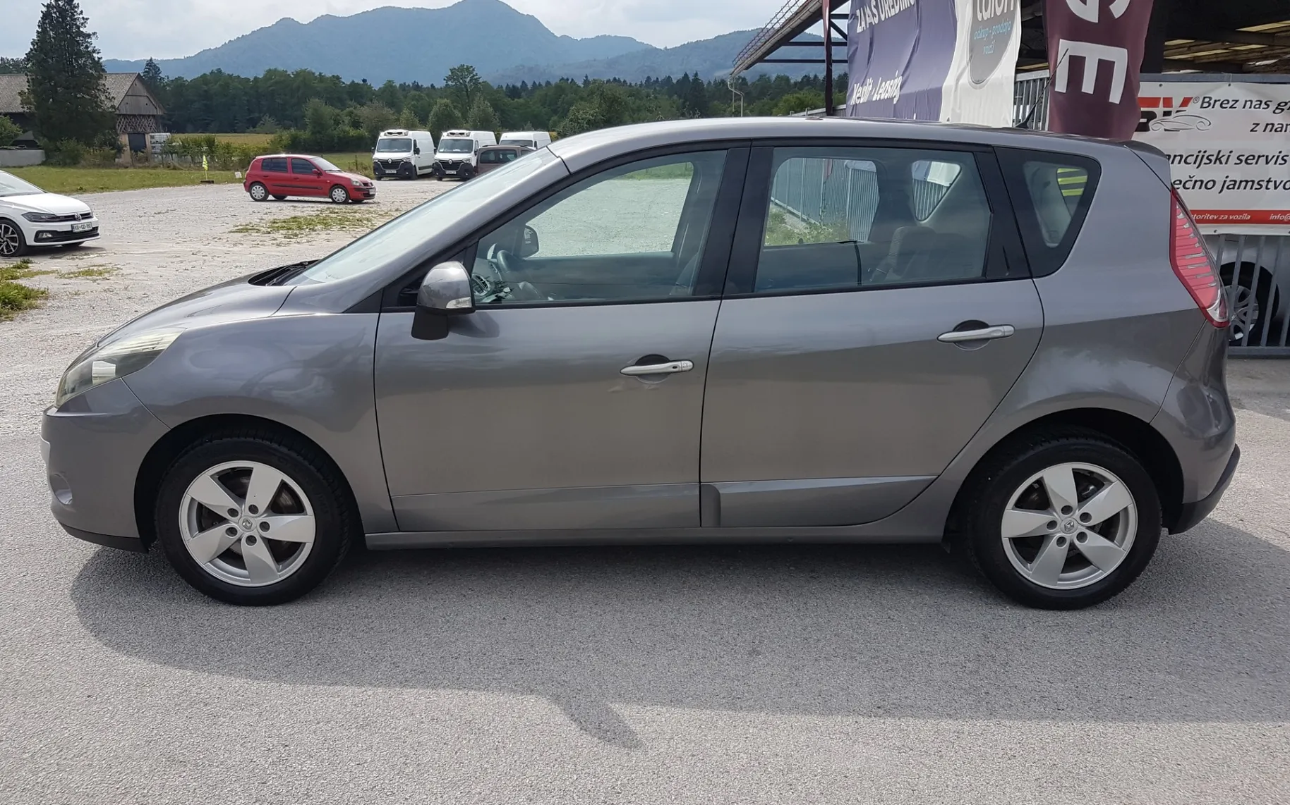 Zunanja slika - Renault Scénic - 1.5 dCi - SLO. velik servis - 12