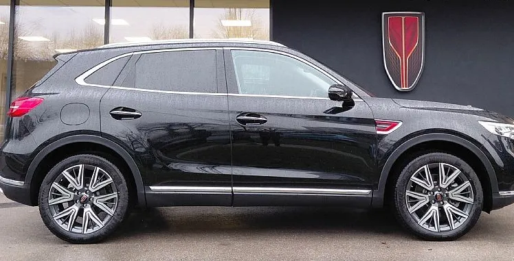 Zunanja slika - Hongqi HS5 - 2.0T AWD - AKCIJA ZALOGA - 2