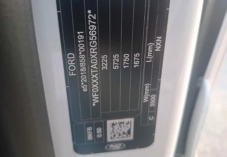 Zunanja slika - Ford Tourneo - Custom 2.0 TDCi Titanium - ODLIČNO OHRANJENO - 11