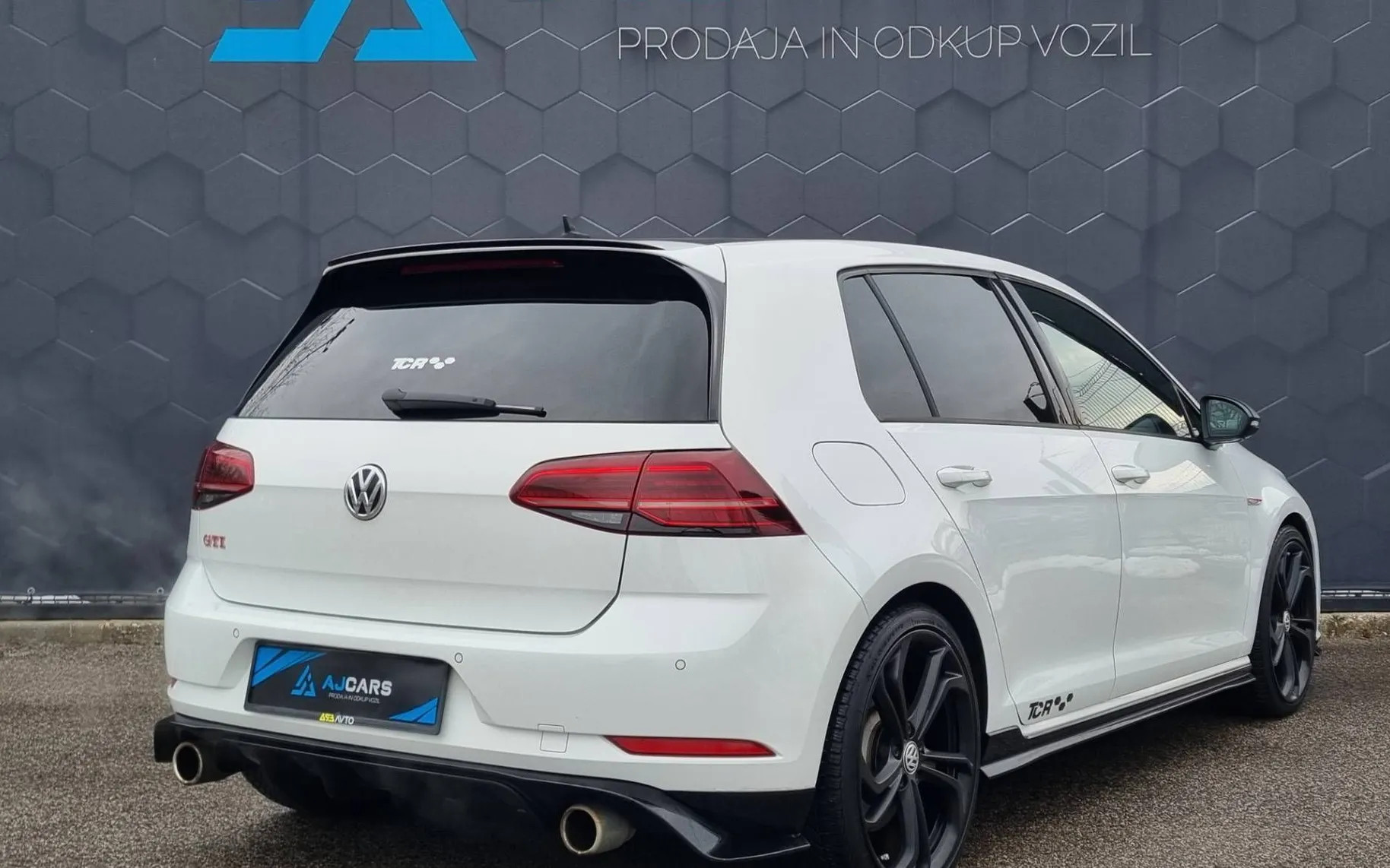 Zunanja slika - VW Golf - 2.0 GTI TCR avt. 290PS-Alcantara-Virtual-DSG-Alu - 7