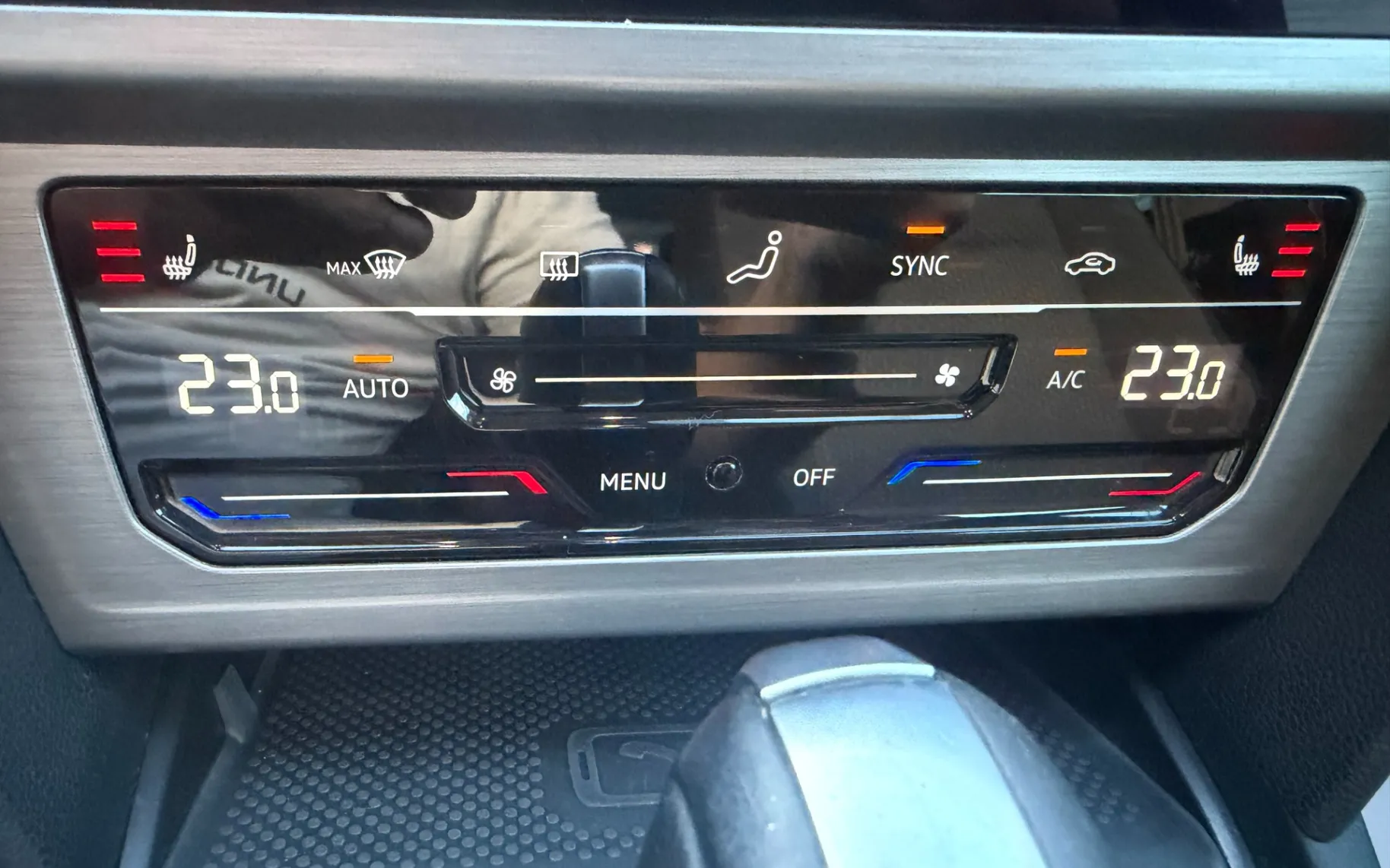 Zunanja slika - Volkswagen Passat - Variant 2,0 TDI BMT SCR Business DSG - 18