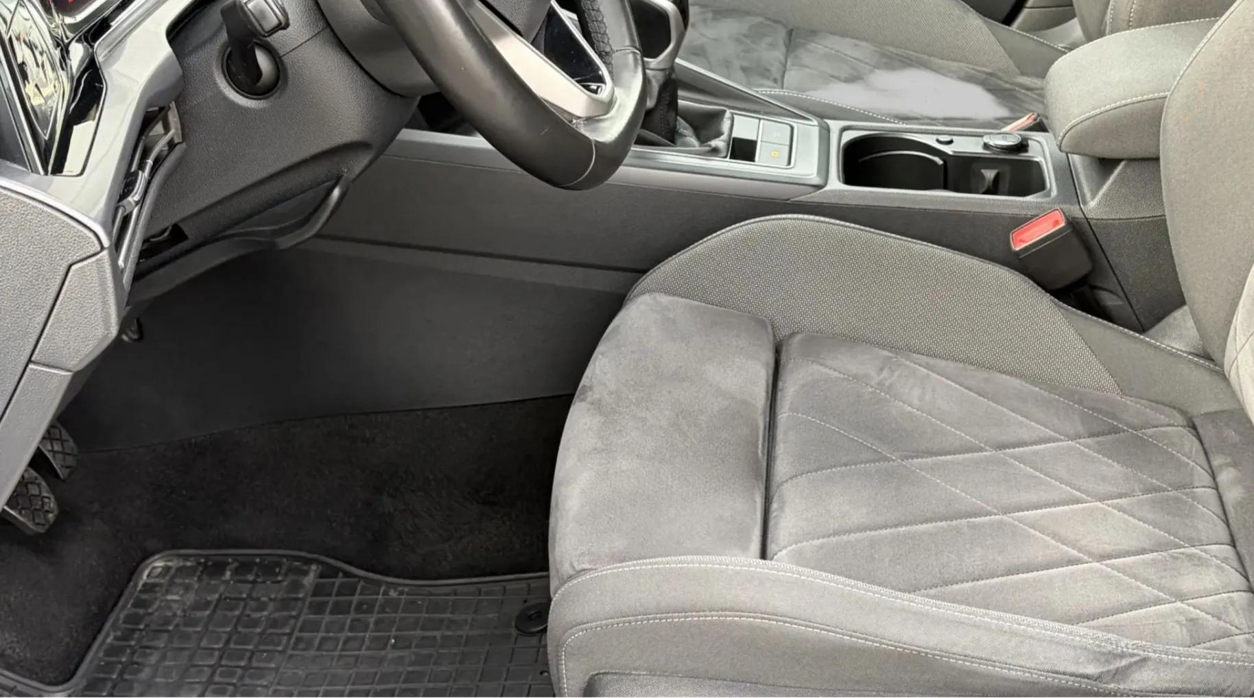 Zunanja slika - VW Golf - 1.5 TSI Style 110  150 - 15