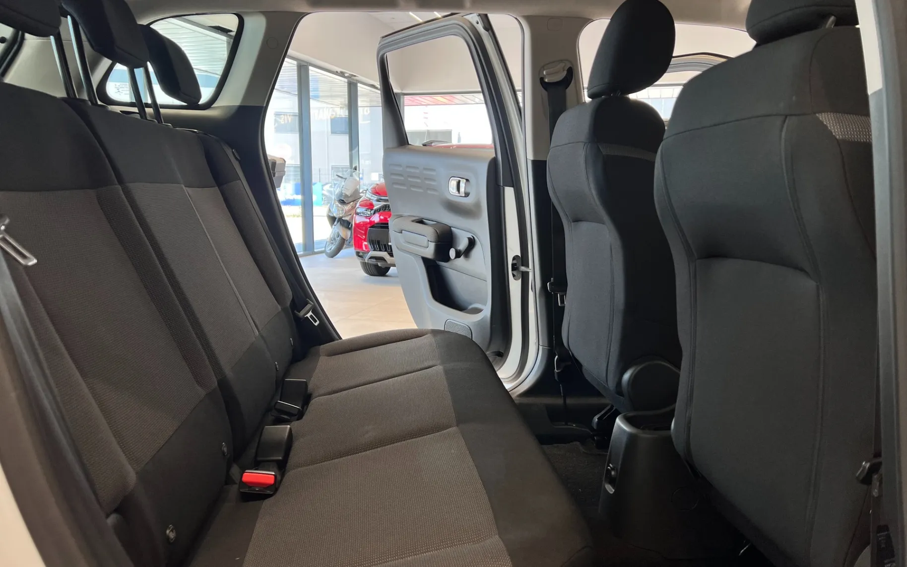Zunanja slika - Citroën C3 - Aircross 1,2 PureTech 110 Feel - 11