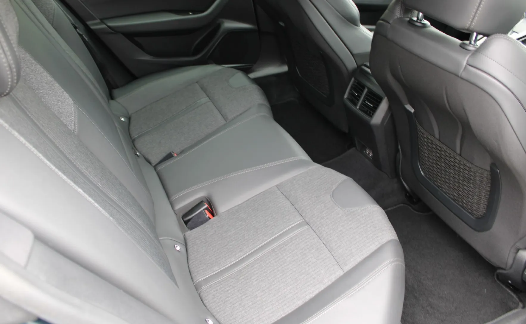 Zunanja slika - Peugeot 508 - SW 1.5 BlueHDi 130 S S Allure EAT8-LED-VIRTUAL-KAM - 15