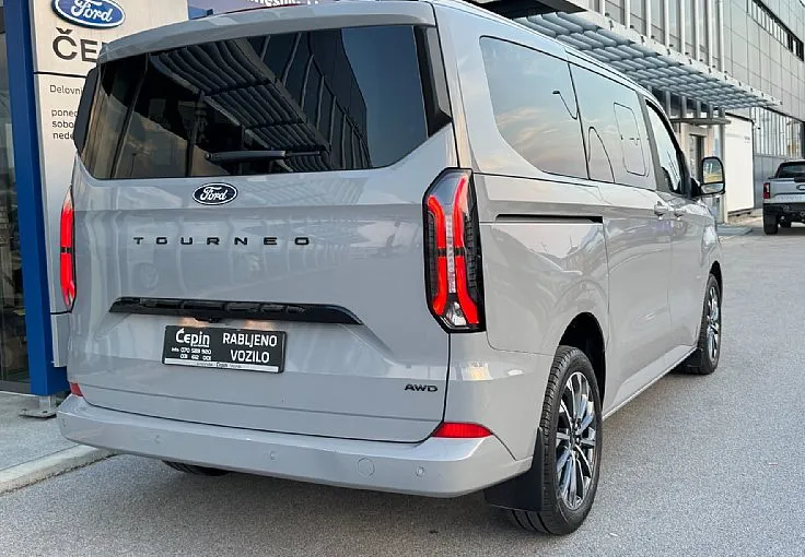 Zunanja slika - Ford Tourneo - Custom 4x4-2.0TDCi-L1-TITANIUMX-AUT-AWD-RADAR-TEMP-SLO - 6