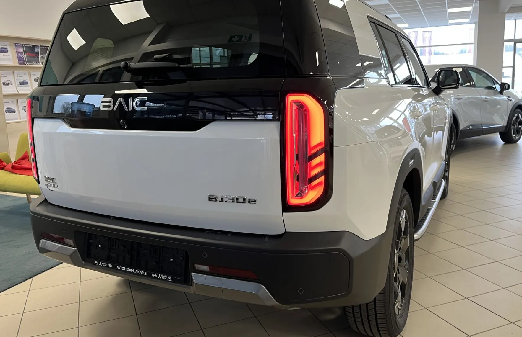 Zunanja slika - Baic BJ30 - 4WD HYBRID  - NA ZALOGI - - 6