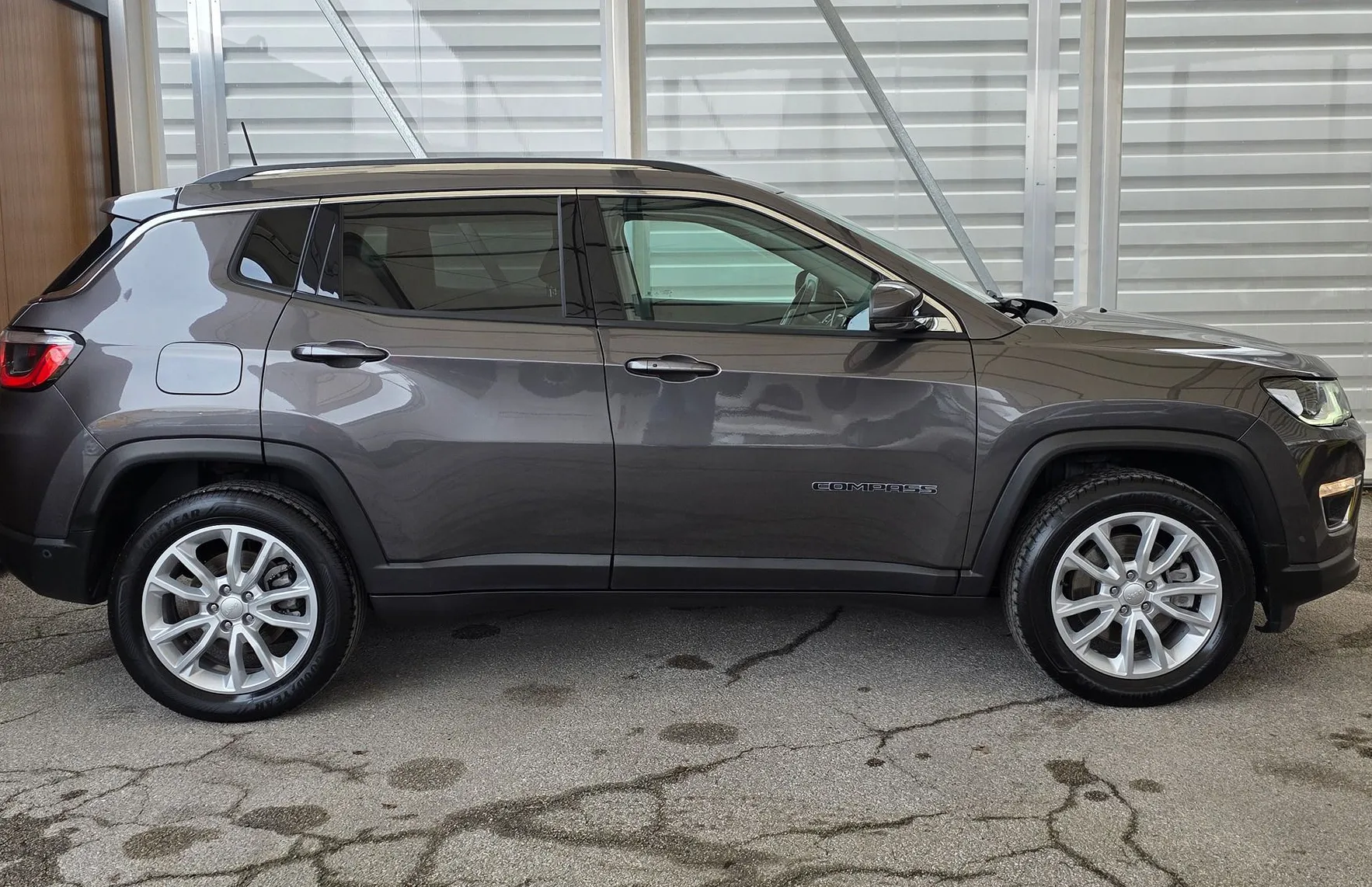 Zunanja slika - Jeep Compass - 1.3 GST PHEV eAWD Limited - ALPINE - LED - RADAR.. - 5
