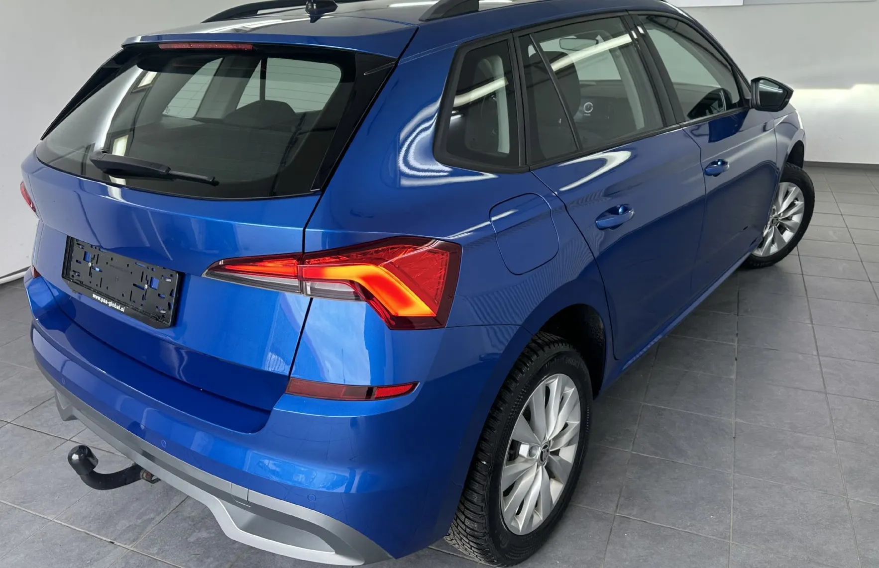 Zunanja slika - Škoda Kamiq - 1.0 TSI  81 kW.LED.GRET.SEDEŽEV.SAMO 82.000 KM - 16
