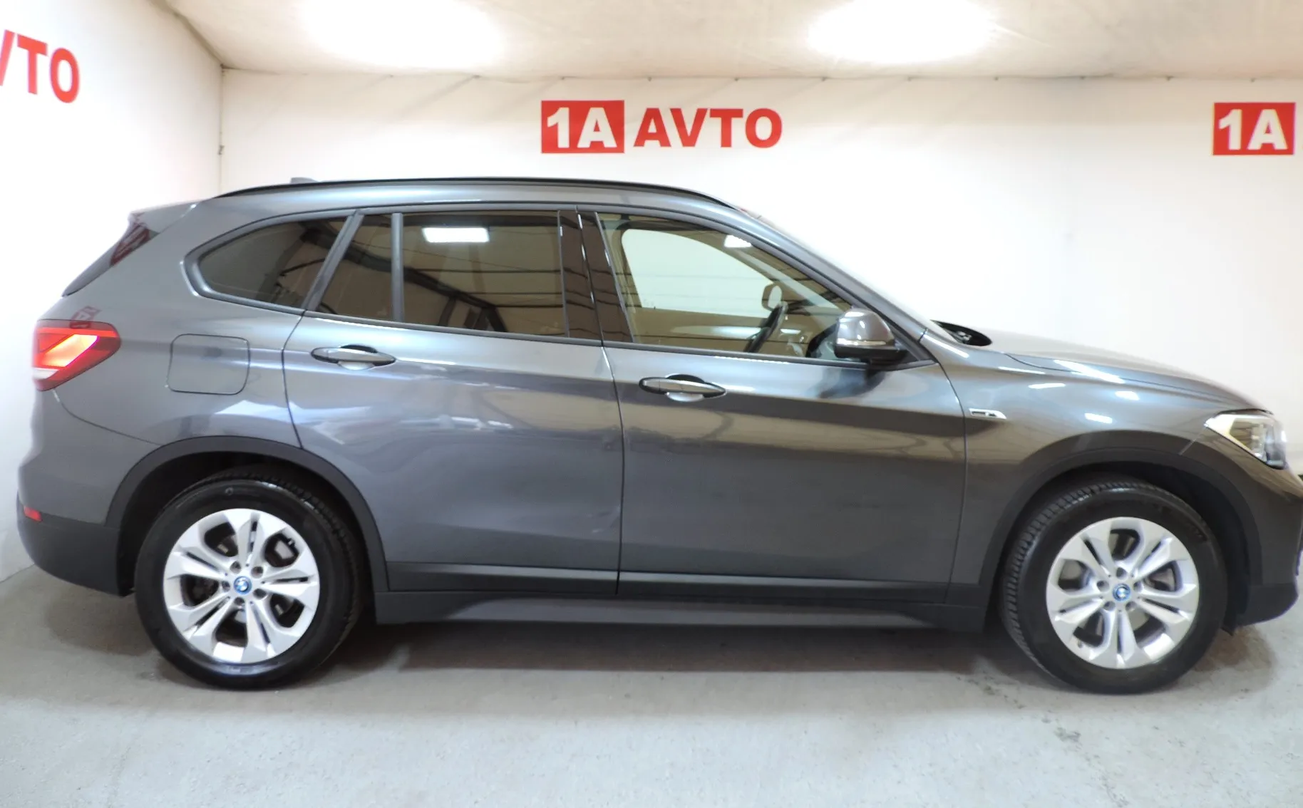 Zunanja slika - BMW X1 - xDrive25e Avt. KAMERA-LED-NAVI PRIKLJUČNI HYBRID - 4
