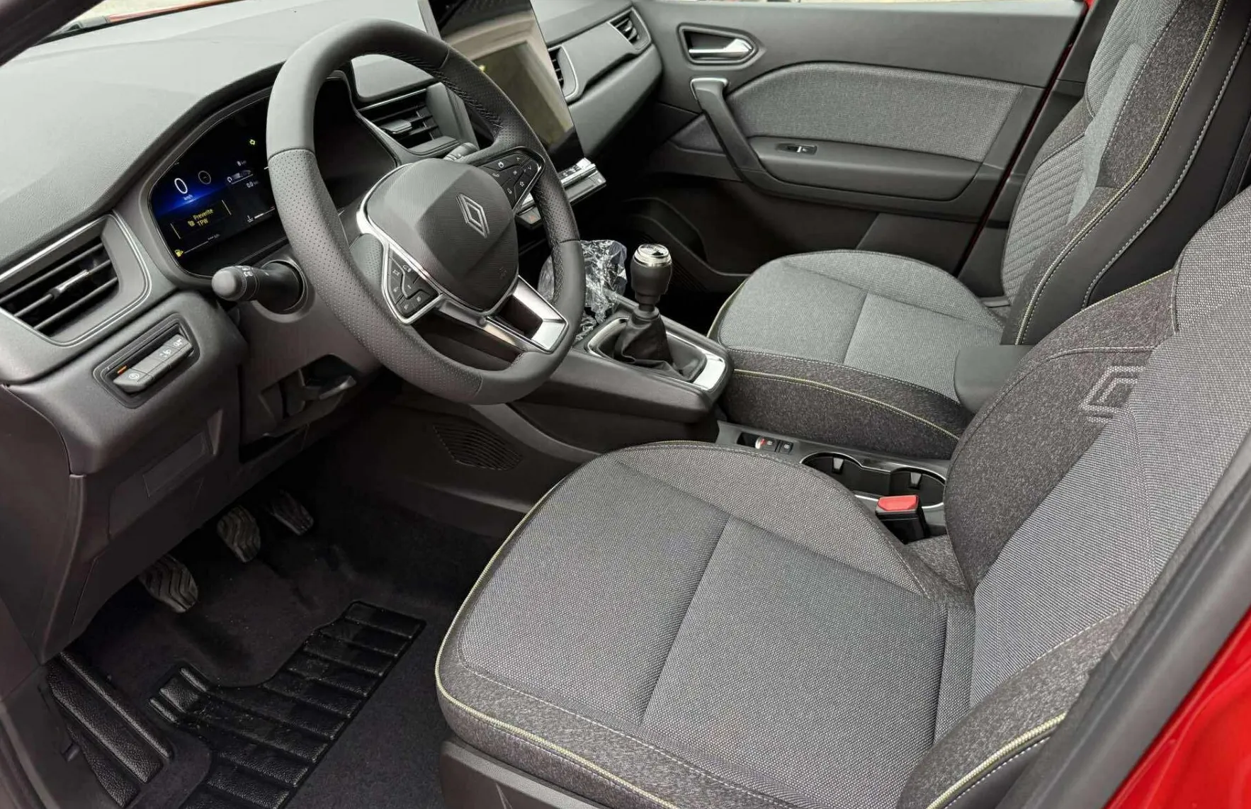Zunanja slika - Renault Captur - TCe 140 techno AKCIJA ZALOGA - 8