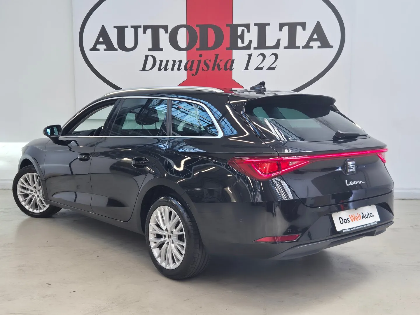 Zunanja slika - Seat Leon - SP XC 2.0 TDI DSG 110kW (150KM) - 4