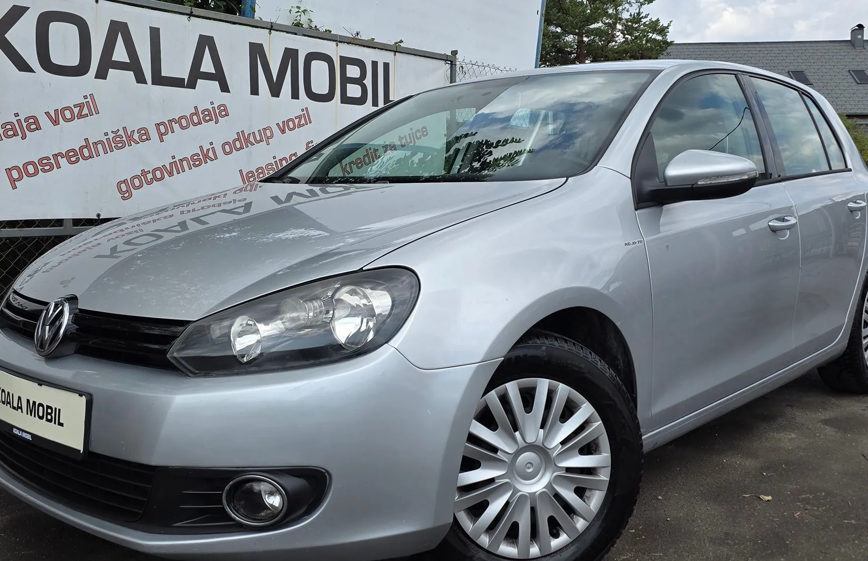 Zunanja slika - Volkswagen Golf - COMFORTLINE 1.6 TDI KLIMA-PDC-2.LASTNIK-SLOVENSKI - 17