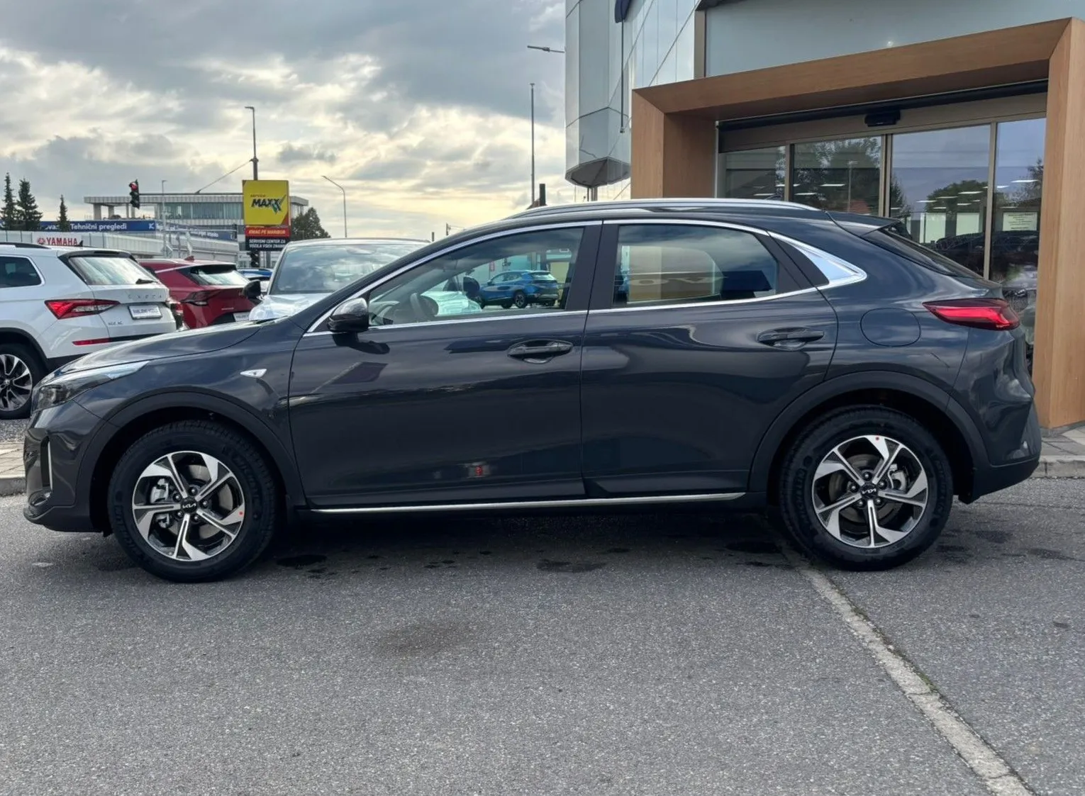 Zunanja slika - KIA XCeed - 1.6 T-GDi LX SMART ISG.7DCT 110 kW - 3