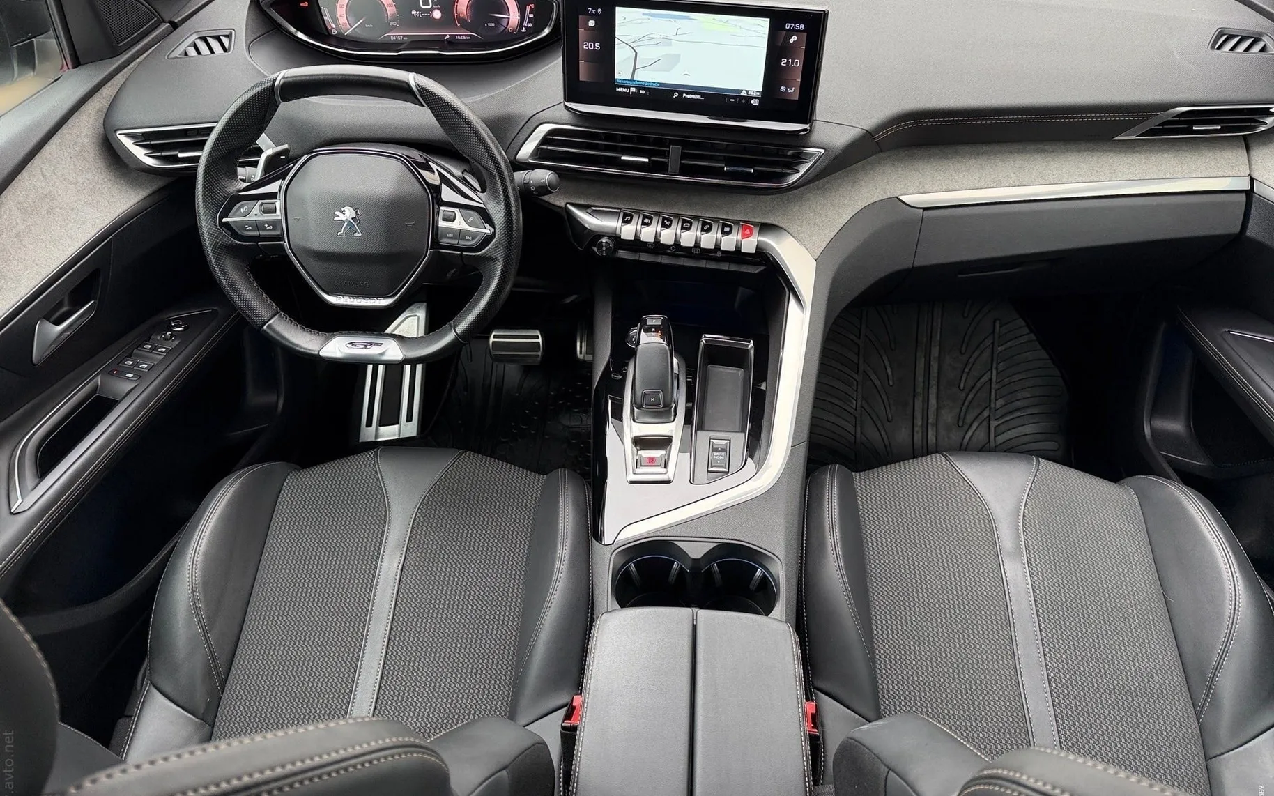Notranja slika - Peugeot 3008 - 1.5 HDI Aut.GT-Line-SLO-Mrtvi kot-Aktivni tempom.. - 10