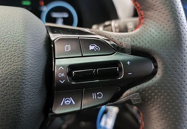 Zunanja slika - Hyundai i30 - 1.6 T-GDI PREMIUM N-LINE-REZ.K-SMART-APPLE-VIDEO - 10
