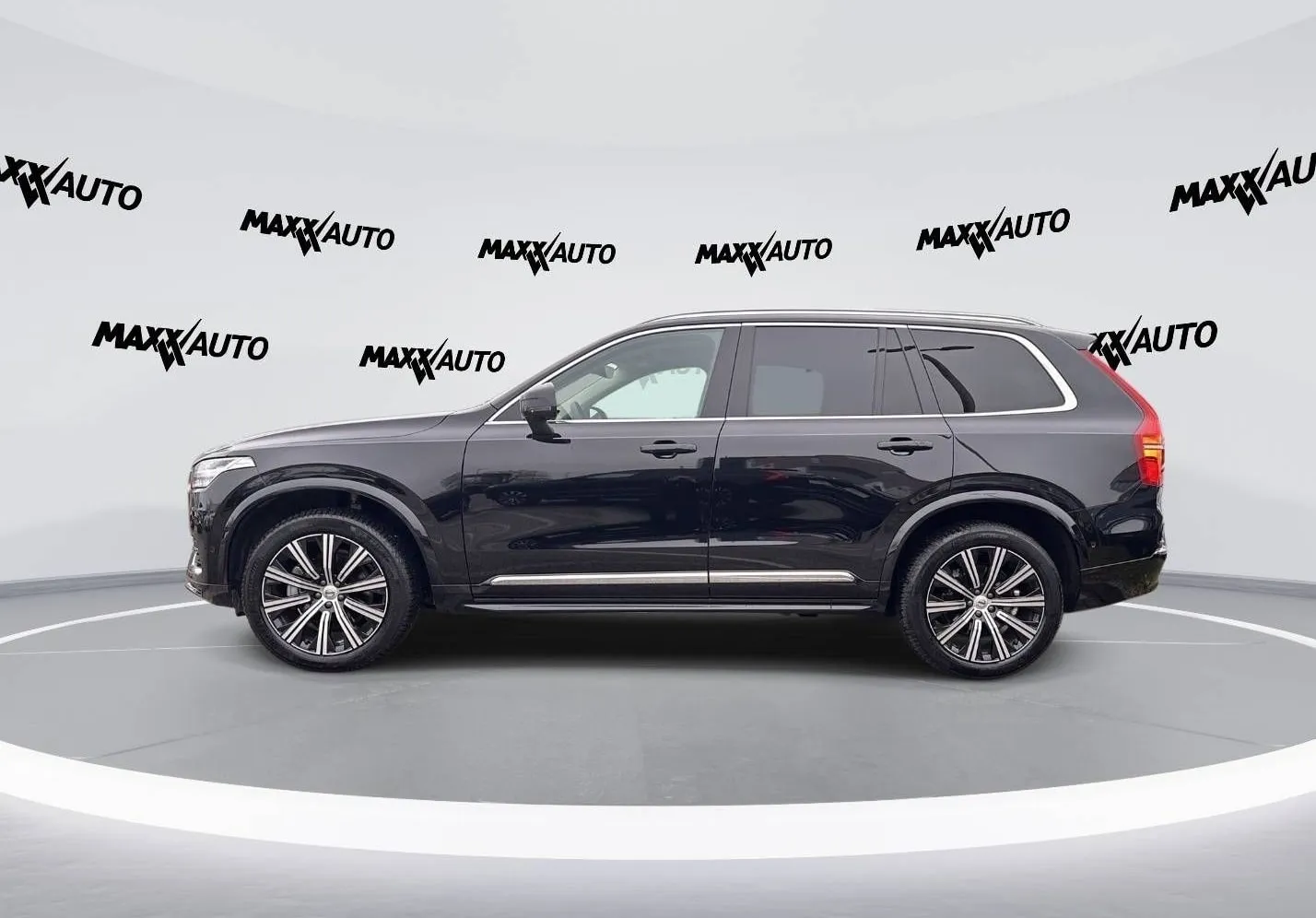 Notranja slika - Volvo XC90 - B5D AWD Plus Bright Avt. 7 sedežev PANO-KLJUKA... - 8