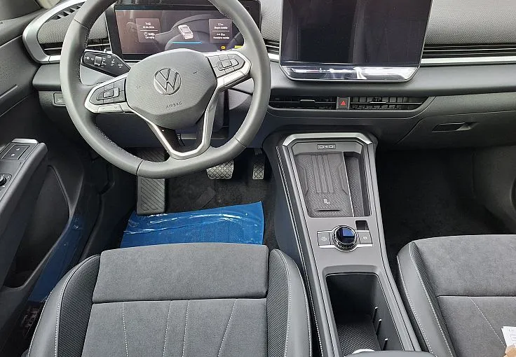 Zunanja slika - Volkswagen T-Roc - 1.5 eTSI Style DSG 110  150 - 9
