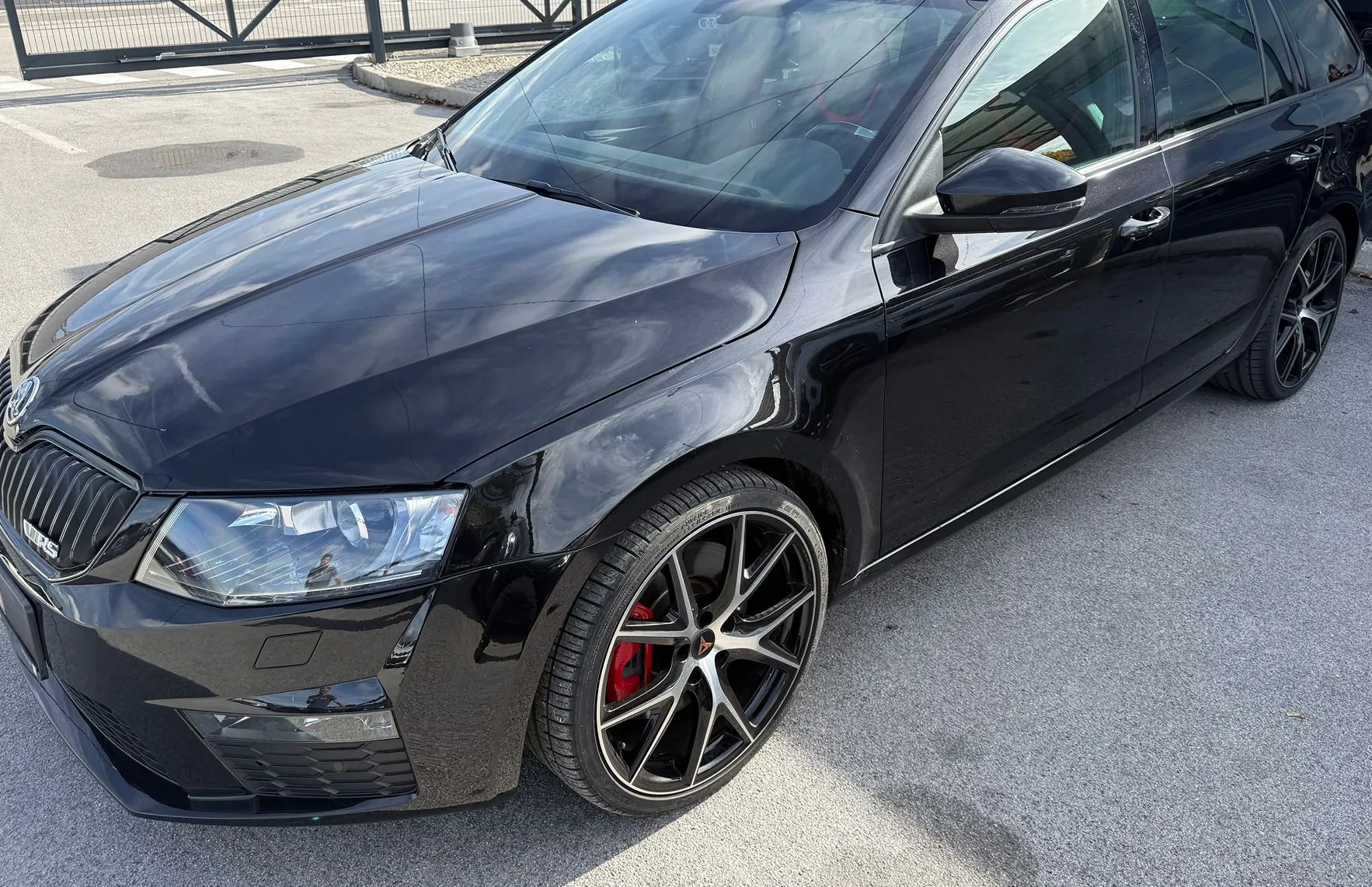 Zunanja slika - Škoda Octavia - 2.0TSI RS DSG 162 kW Panorama BiXenon Navi 71000km - 4