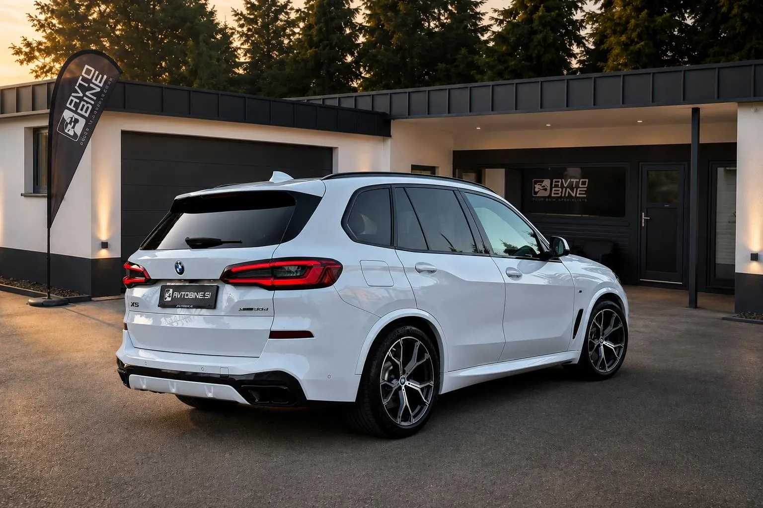 Zunanja slika - BMW serija X5: - XDRIVE 3.0D•ZRAČNO•PANO•LASER•21COL•ICONIC GLOW... - 4
