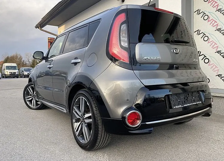 Zunanja slika - KIA Soul - Kia  1.6 CRDi Dream Team Xenon Navigacija Pdc - 6