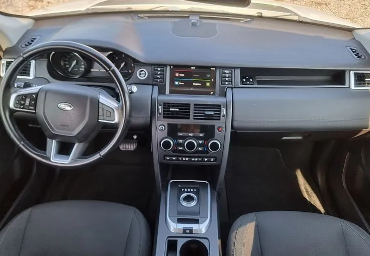 Zunanja slika - Land Rover Discovery Sport - 2.0 Td AUT. 4WD- ODLIČEN- HITRI KREDIT BREZ POLOG - 8