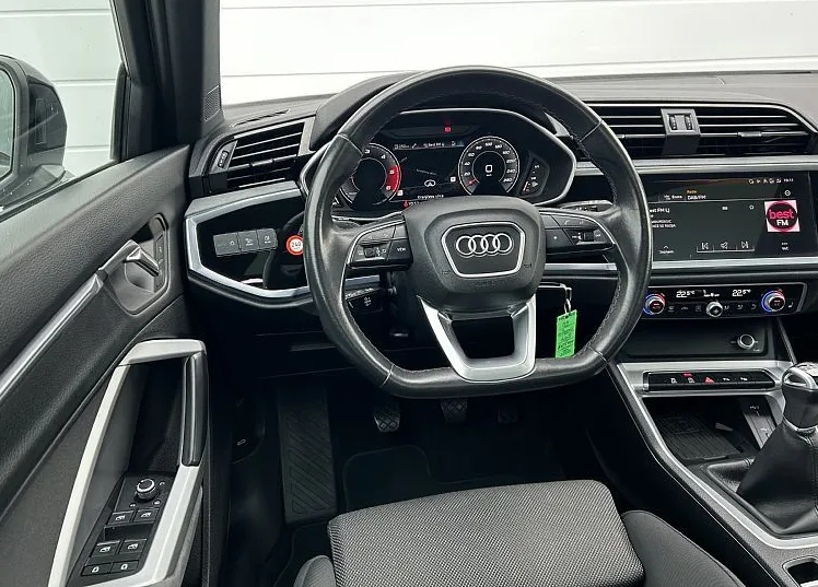 Zunanja slika - Audi Q3 - 35 TDI-S LINE-MATRIX-PANORAMA-ACC-VIRTUAL - 7