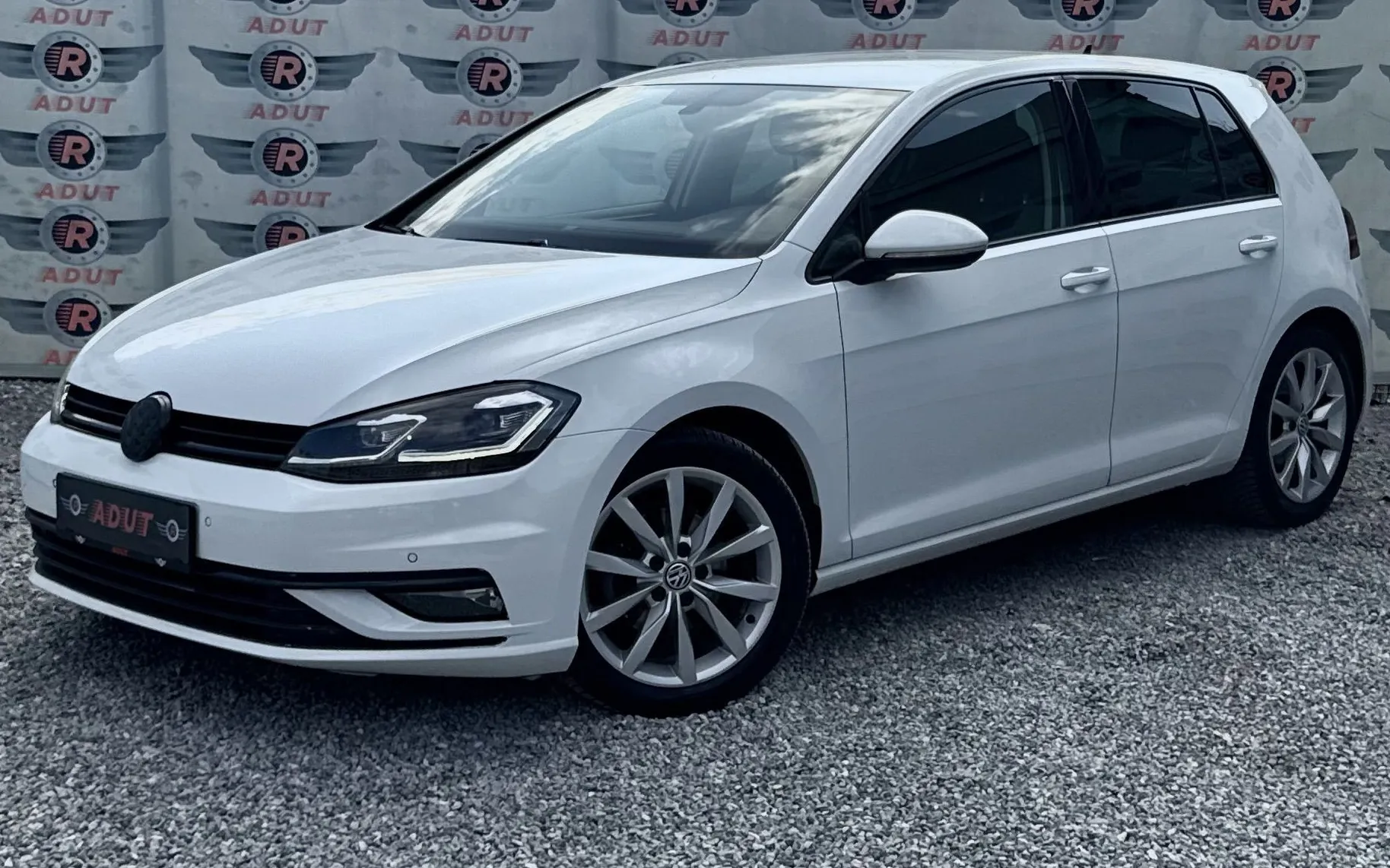 Zunanja slika - Volkswagen Golf - 2.0 TDI|4MOTION|VIRTUAL|NAVI|LED|TEMP|JAMSTVO - 3