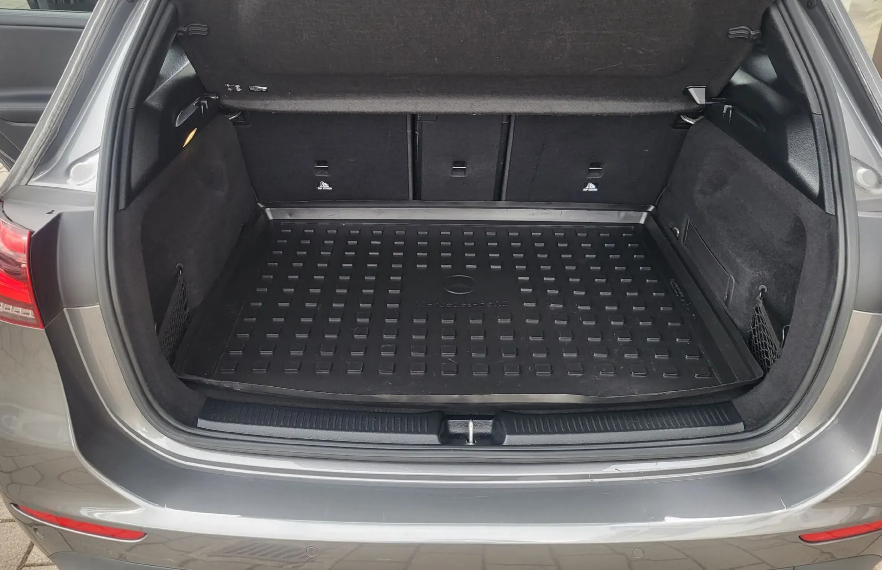 Zunanja slika - Mercedes-Benz B-Razred - B 180 d DTC Progressive navi-alu-pdc-acc-temp-serv - 19