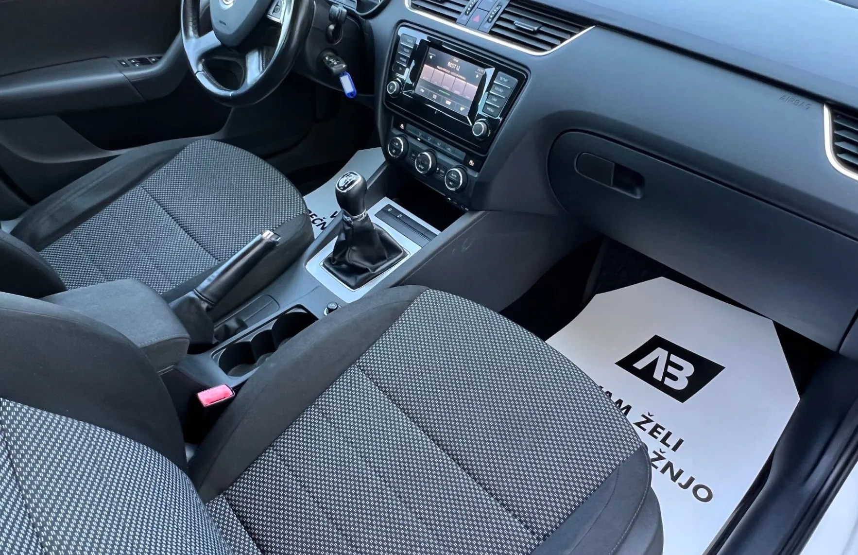 Zunanja slika - Škoda Octavia - 1.2 TSI+1.LAST+SLO+ALU+PDC - 15