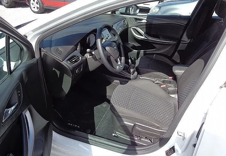 Zunanja slika - Opel Astra - 1.6 CDTI 136KM - SLO- 1.LASTNIK- POTRJENA SERVISNA - 5